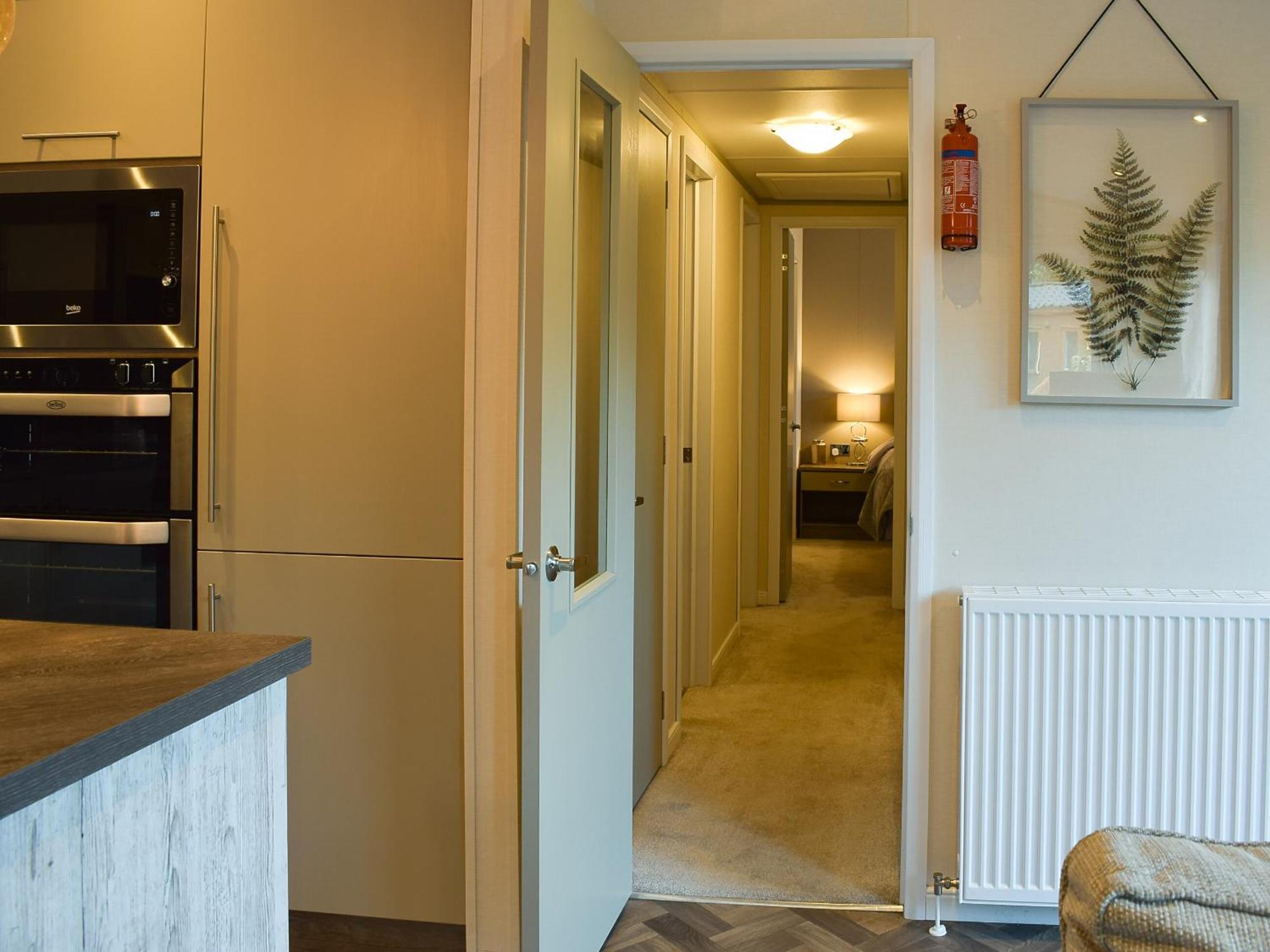 Riverside Lodge أوتشتيرادر المظهر الخارجي الصورة